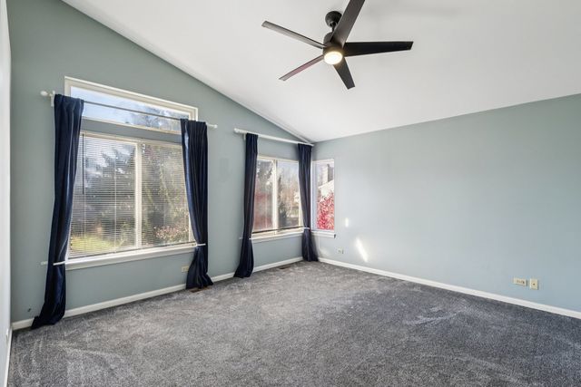 7503 Korbel Drive, Gurnee, IL 60031