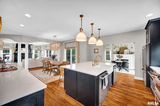 17 FOUNTAINDALE, Washington, IL 61571