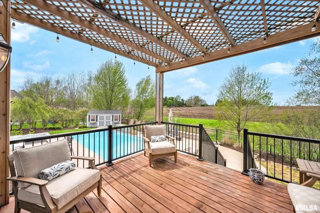 17 FOUNTAINDALE, Washington, IL 61571