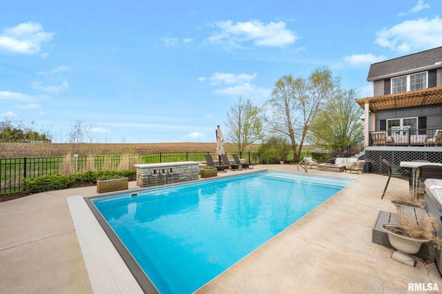 17 FOUNTAINDALE, Washington, IL 61571