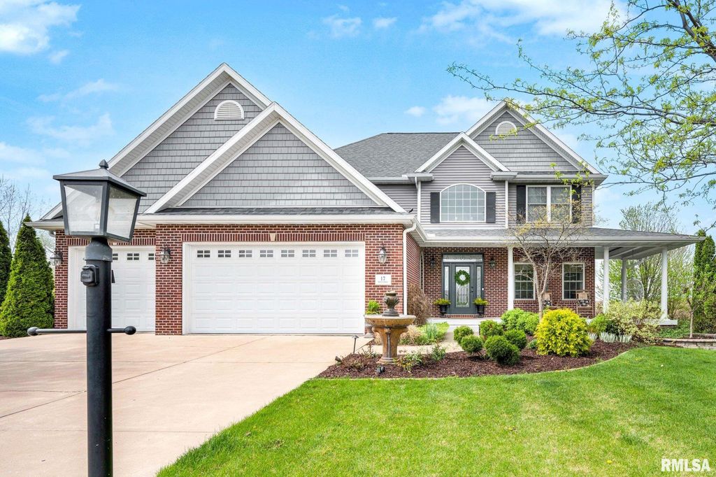 17 FOUNTAINDALE, Washington, IL 61571