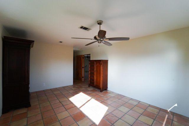 557 Pompano Street, Hitchcock, TX 77563