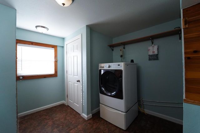 557 Pompano Street, Hitchcock, TX 77563