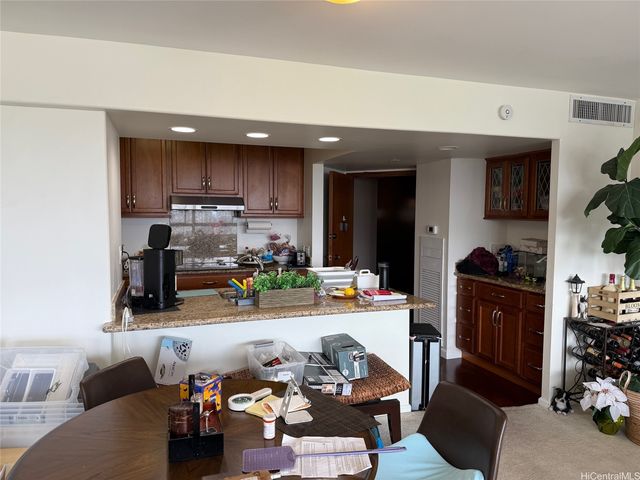 581 Kamoku Street 2506, Honolulu, HI 96826