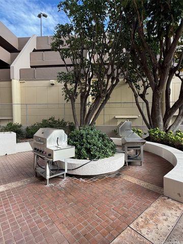 581 Kamoku Street 2506, Honolulu, HI 96826