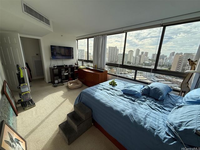 581 Kamoku Street 2506, Honolulu, HI 96826