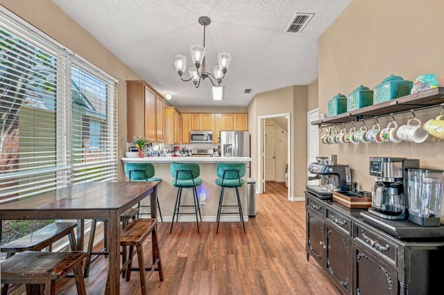 6913 Chaco Trail, Fort Worth, TX 76137