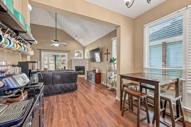 6913 Chaco Trail, Fort Worth, TX 76137