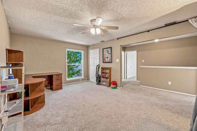 6913 Chaco Trail, Fort Worth, TX 76137