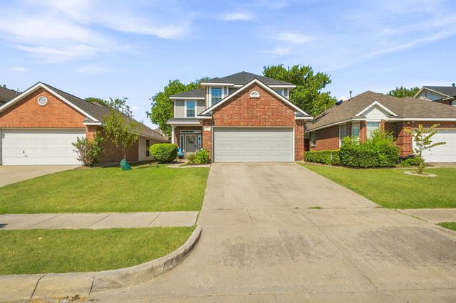 6913 Chaco Trail, Fort Worth, TX 76137