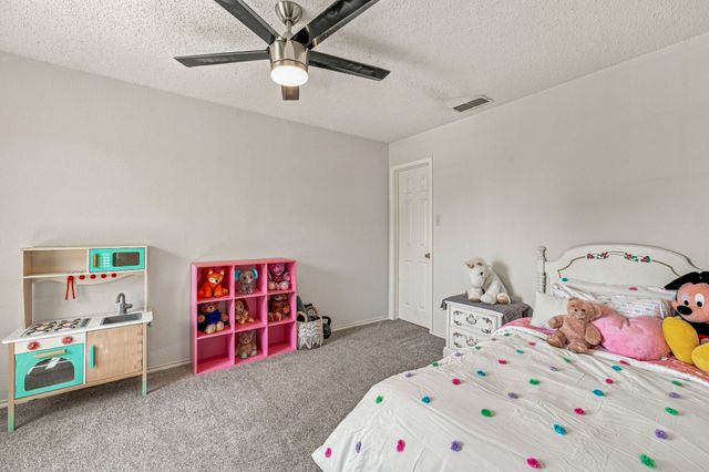 6913 Chaco Trail, Fort Worth, TX 76137