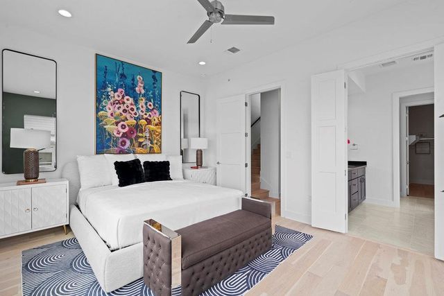 2805 McCurdy ST 10, Austin, TX 78723