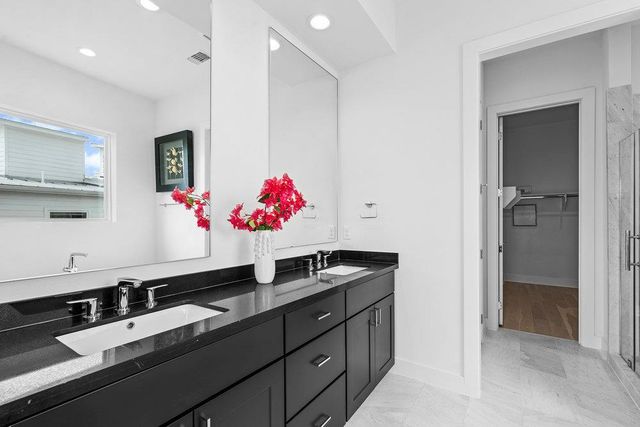 2805 McCurdy ST 10, Austin, TX 78723