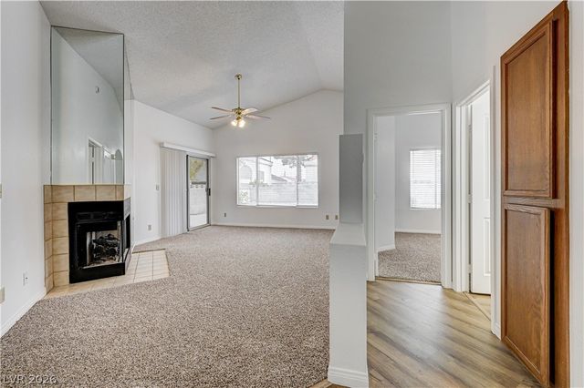 6537 Old Oxford Avenue, Las Vegas, NV 89108