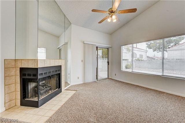 6537 Old Oxford Avenue, Las Vegas, NV 89108