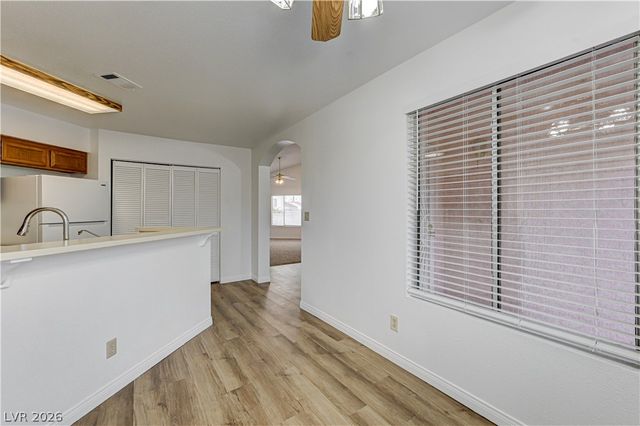 6537 Old Oxford Avenue, Las Vegas, NV 89108