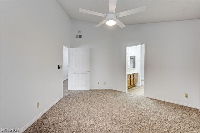 6537 Old Oxford Avenue, Las Vegas, NV 89108