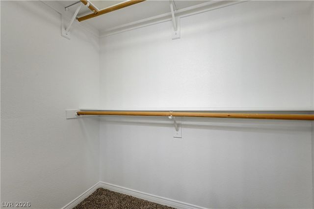 6537 Old Oxford Avenue, Las Vegas, NV 89108