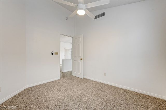 6537 Old Oxford Avenue, Las Vegas, NV 89108