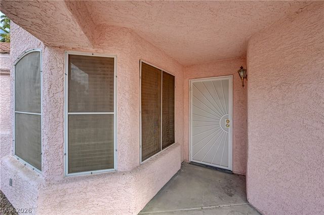 6537 Old Oxford Avenue, Las Vegas, NV 89108