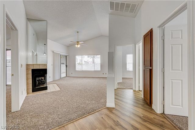 6537 Old Oxford Avenue, Las Vegas, NV 89108