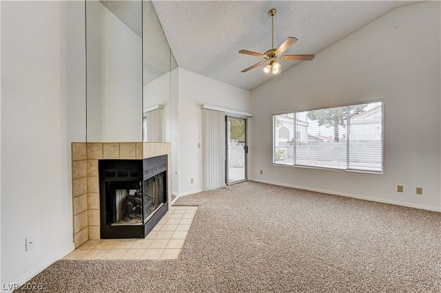 6537 Old Oxford Avenue, Las Vegas, NV 89108