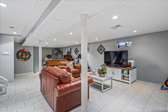 145-65 9th Avenue, Whitestone, NY 11357