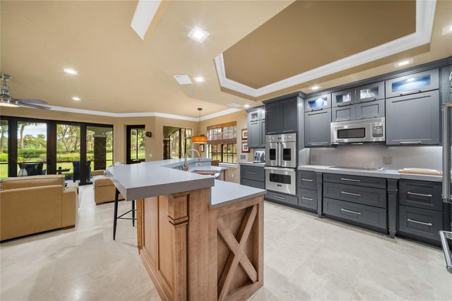 7683 OLD THYME CT 8C, Parkland, FL 33076