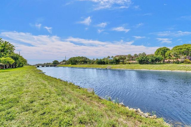 3407 DEER CREEK PALLADIAN Circle, Deerfield Beach, FL 33442