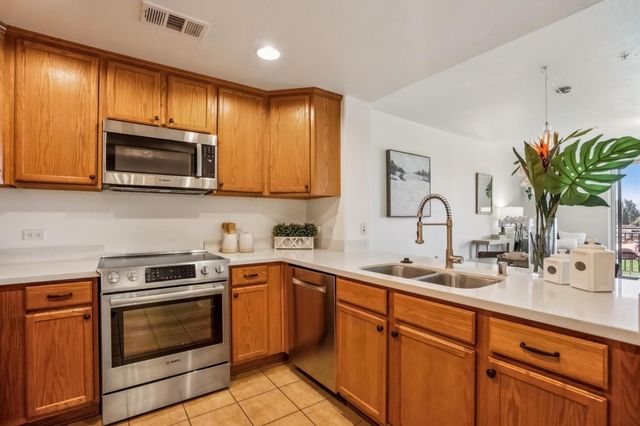 809 Auzerais Avenue 338, San Jose, CA 95126