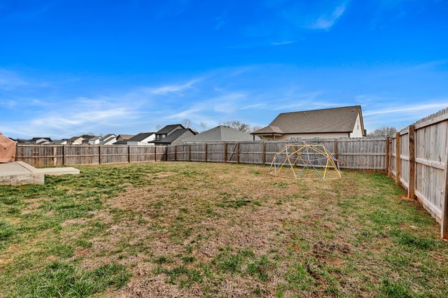 441 Pomeroy Drive, Clarksville, TN 37042