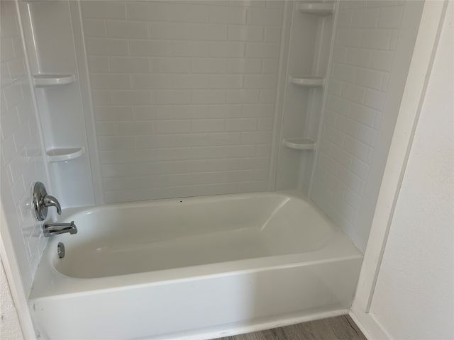 2612 S Oak Trail, Granbury, TX 76048