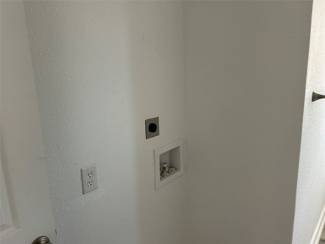 2612 S Oak Trail, Granbury, TX 76048