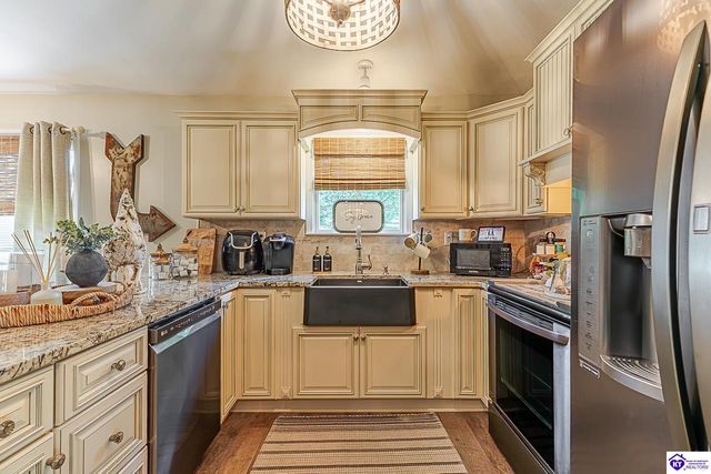 106 A Cottage Circle, Elizabethtown, KY 42701