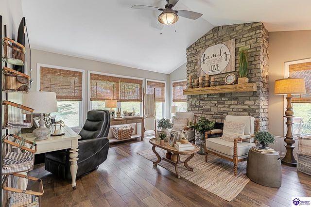 106 A Cottage Circle, Elizabethtown, KY 42701