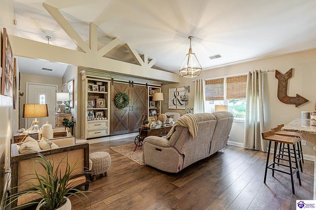 106 A Cottage Circle, Elizabethtown, KY 42701