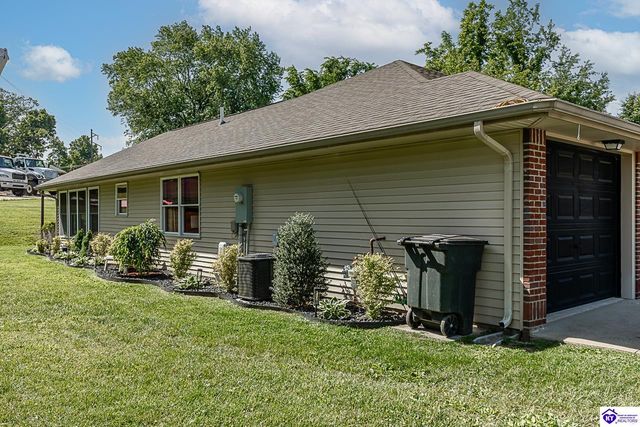106 A Cottage Circle, Elizabethtown, KY 42701