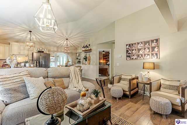 106 A Cottage Circle, Elizabethtown, KY 42701