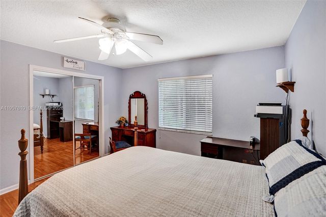 14808 N 69th St N, Loxahatchee, FL 33470