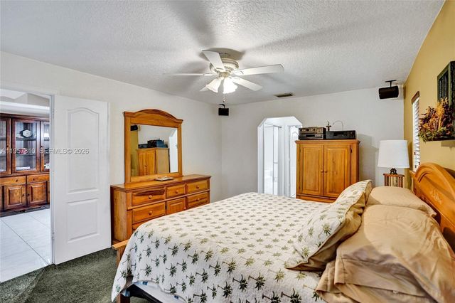 14808 N 69th St N, Loxahatchee, FL 33470