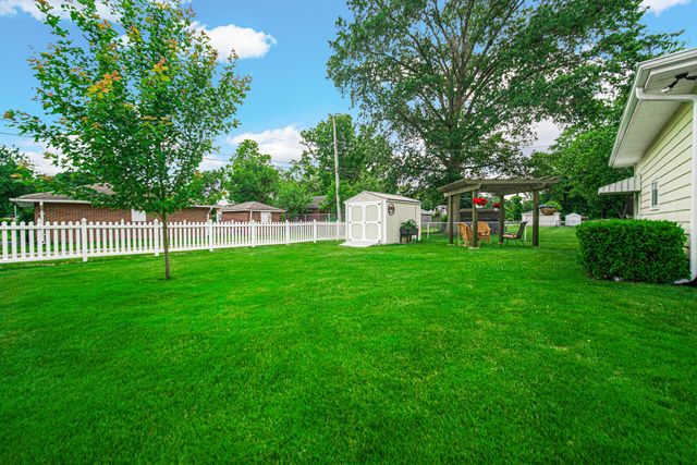 1001 W 39th Avenue, Hobart, IN 46342