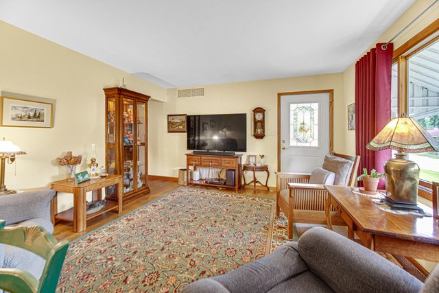 1001 W 39th Avenue, Hobart, IN 46342