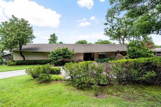 4722 S Yorktown Place, Tulsa, OK 74105