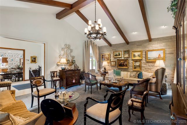 4722 S Yorktown Place, Tulsa, OK 74105