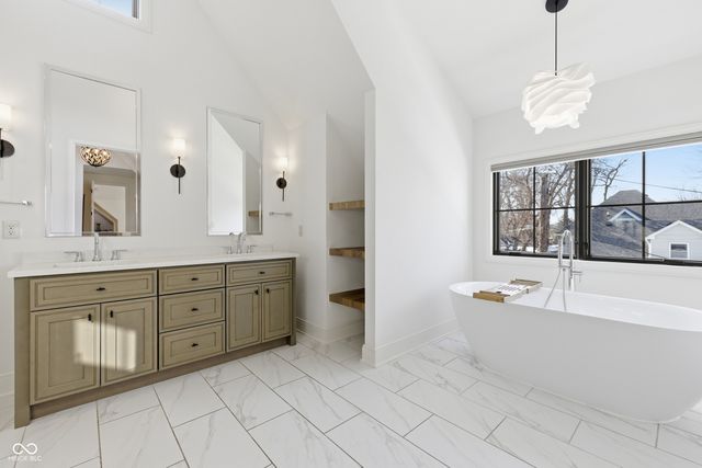 2301 Nowland Avenue, Indianapolis, IN 46201