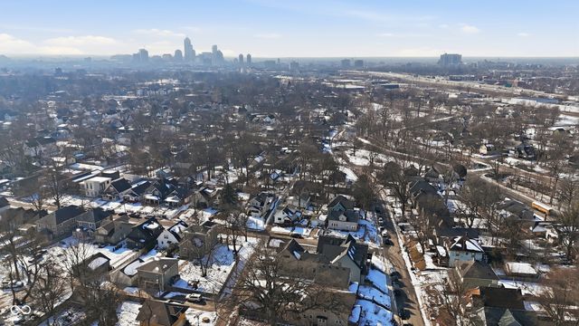 2301 Nowland Avenue, Indianapolis, IN 46201