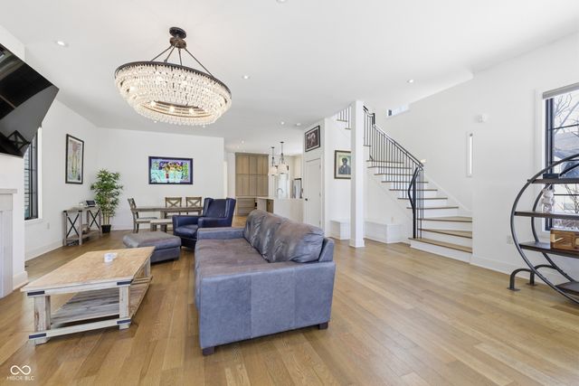 2301 Nowland Avenue, Indianapolis, IN 46201