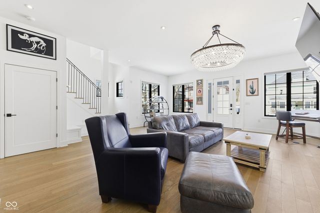 2301 Nowland Avenue, Indianapolis, IN 46201