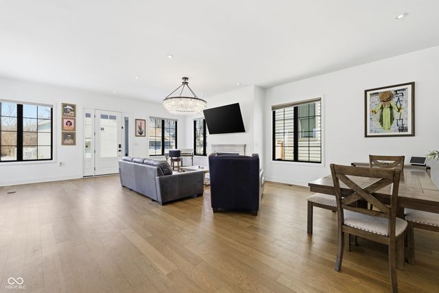 2301 Nowland Avenue, Indianapolis, IN 46201