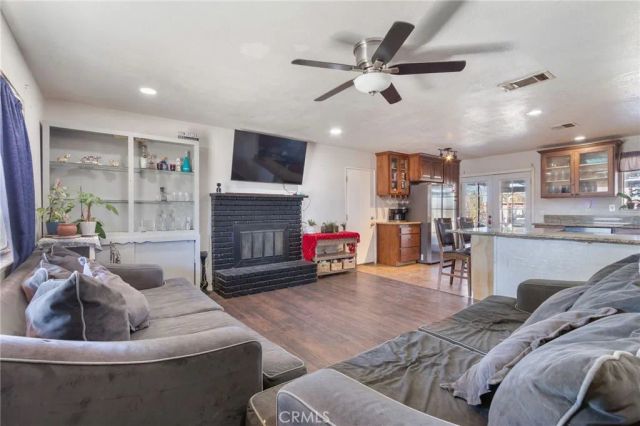 15177 Greenrock Avenue, Lancaster, CA 93535